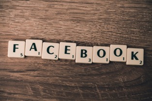 Facebook à l’épreuve du droit européen<br>Facebook bajo el escrutinio del derecho europeo | Alfredo et Bayssieres